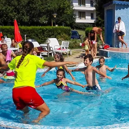 Clara Aparthotel Burgas