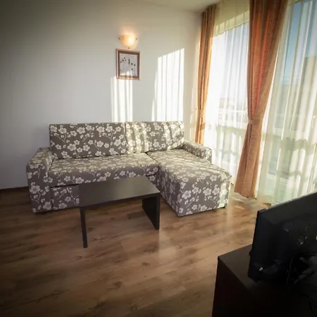 Aparthotel Clara Burgas