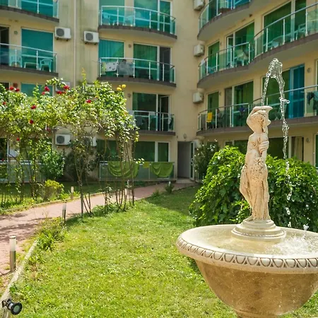 Clara Aparthotel Burgas